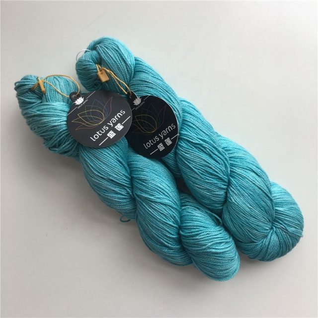 High quality customized colored silk yarn (1)