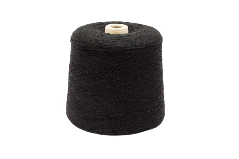 Mixed weaving to make silk yarn