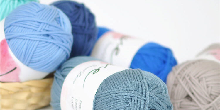 100 Percent Acrylic Coarse Wool Yarn Fancy Knitting and Weaving for Fall Winter Crafts (1) Acrylic Coarse Wool Yarn for Knitting