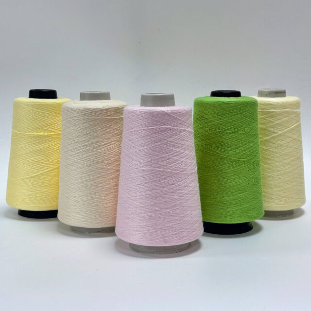 Colourful Polyester Blended Yarn