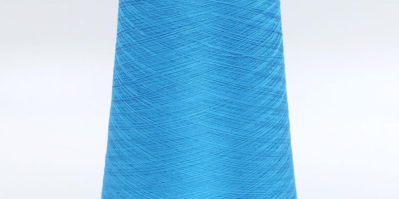 100% Pure Mulberry Silk Blended Yarn Wholesale for Hand-Knitting (5) Soft dyed mulberry silk yarn