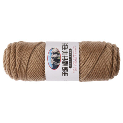 Thick alpaca wool yarn for scarves