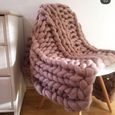 Thick Merino wool yarn for chunky