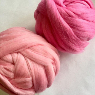 Thick Merino wool yarn for chunky